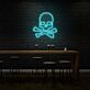 Totenkopf mit gekreuzten Knochen LED-Neonschild für Bar Club