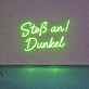 Stoß an! Dunkel LED-Neonschild für Bar und Brauerei