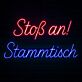 Stoß an! Stammtisch LED-Neonschild für Bar und Pub