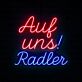 Auf uns! Radler LED-Neonschild für Bar und Biergarten