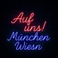 Auf uns! München Wiesn LED-Neonschild für Oktoberfest Bar