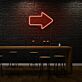 Pfeil nach rechts LED-Neonschild für Bar und Club