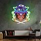 Gorilla mit Helm als LED-Neonschild