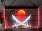 Totenkopf mit gekreuzten Säbeln LED-Neonschild für Bar Club