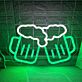 LED Neonschild mit zwei anstoßenden Bierkrügen und Schaum Motiv als dekorative Neon Wandbeleuchtung für Bar Partykeller Küche oder geselligen Wohnbereich