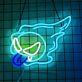 LED Neonschild mit frechem Halloween Geist und herausgestreckter Zunge als verspielte Wanddekoration für Herbst und Halloween Party