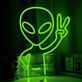Alien mit Peace Handzeichen LED-Neonschild für Gaming Zimmer
