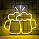 zwei Bierkrüge mit Schaum LED-Neonschild Bar Party