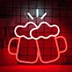 zwei Bierkrüge mit Schaum LED-Neonschild Bar Party