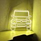 LED Neonschild mit frontaler Geländewagen Silhouette und klarer Fahrzeug Linienführung als moderne Wandbeleuchtung