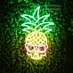 Ananas mit Totenkopf und Sonnenbrille LED-Neonschild für Bar Club