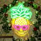 Ananas mit Totenkopf und Sonnenbrille LED-Neonschild für Bar Club
