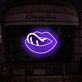 Lippen mit herausgestreckter Zunge LED-Neonschild für Bar Club