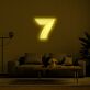 LED Neonschild Zahl 7 im modernen Design