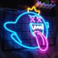 Geisterfigur mit Krone und herausgestreckter Zunge LED-Neonschild Gamingzimmer Bar