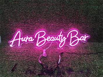 Personalisiertes LED Neonschild für Beautysalon