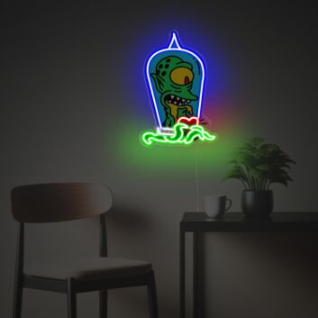 Verspieltes LED Neonschild mit Cartoon Alien Motiv