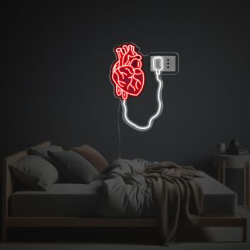 Anatomisches Herz mit Ladekabel und Steckdose als LED-Neonschild mit UV-Druck