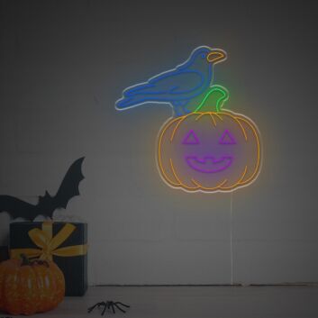 Rabe auf Kürbis als LED-Neonschild für Halloween