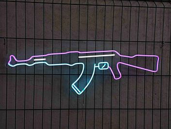 Sturmgewehr LED-Neonschild für Bar oder Gaming Raum