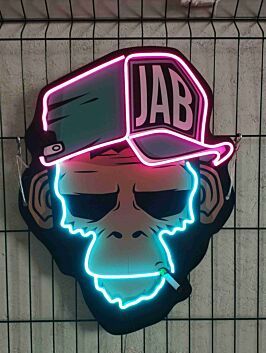Affenkopf mit Basecap und Zigarette LED-Neonschild mit UV-Druck für Bar und Club