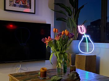 Tulpe in Vase LED-Neonschild Wohnzimmer Blumengeschäft