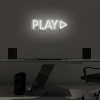 PLAY ▶ LED-Neonschild Gamingzimmer Home Office