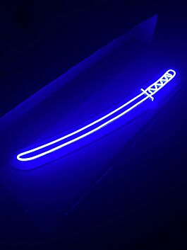 Samuraischwert LED-Neonschild für Gaming Wohnzimmer