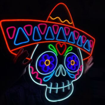 Buntes LED Neonschild mexikanischer Totenkopf mit Sombrero als dekorative Wandbeleuchtung
