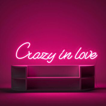 Crazy in love LED-Neonschild für Hochzeit Fotohintergrund