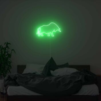 Grünes LED Neonschild mit abstrahiertem Stier Motiv als moderne Wanddekoration
