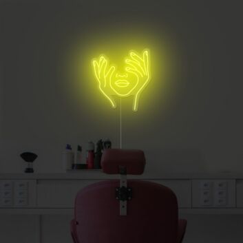Abstraktes LED Neonschild mit stilisiertem Gesicht und schützender Handgeste als moderne Wanddekoration für Wohnzimmer Atelier oder kreativen Arbeitsraum