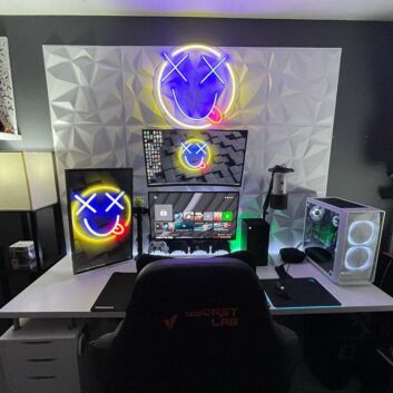 Smiley Gesicht LED Neonschild für Gaming Setup Streaming Zimmer und moderne Wanddekoration