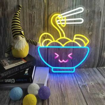 Ramen LED Neonschild mit lächelnder Schüssel und Nudeln Motiv als leuchtende Wanddekoration für Küche Kinderzimmer und gemütliche Wohnräume