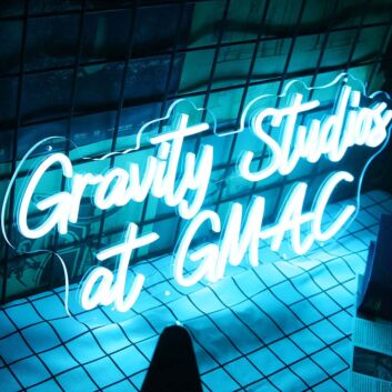 Gravity Studios at GMAC LED-Neonschild für Studio oder Event