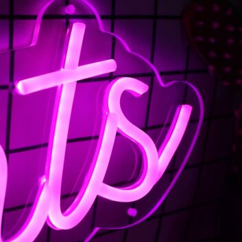 Nights LED Neonschild für Schlafzimmer und Wohnzimmer