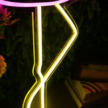 Elegantes LED Neonschild Flamingo Motiv modernes Neon Wandlicht für Wohnzimmer Schlafzimmer oder stilvolle Wohnräume