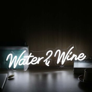 Water 2 Wine LED-Neonschild für Bar und Wohnzimmer