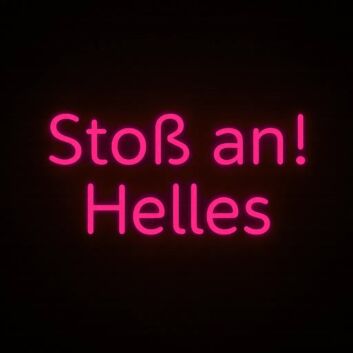 Stoß an! Helles LED-Neonschild für Bar und Brauerei