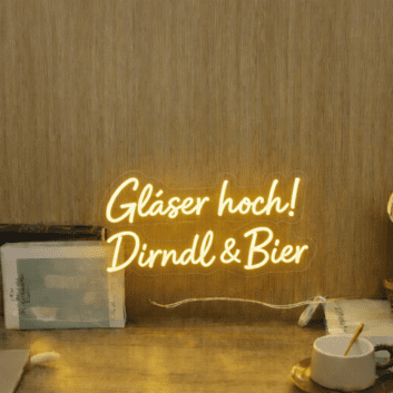 Gläser hoch! Dirndl &amp; Bier LED-Neonschild für Bar und Oktoberfest