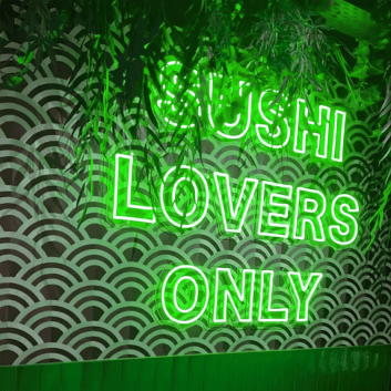 SUSHI LOVERS ONLY LED-Neonschild für Restaurant Bar