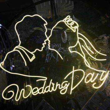 Wedding Day Neon LED Schild Brautpaar Silhouette