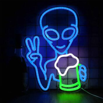 LED Neonschild Alien mit Friedenshand und Bierglas als moderne Neon Wanddekoration für Bar Partykeller Lounge oder Wohnzimmer