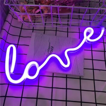 Love LED-Neonschild in Handschrift