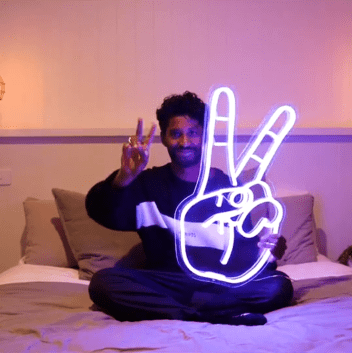 Hand mit Victory Zeichen LED-Neonschild für Wohnzimmer Schlafzimmer