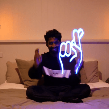 Hand mit gekreuzten Fingern LED-Neonschild für Schlafzimmer Wohnzimmer