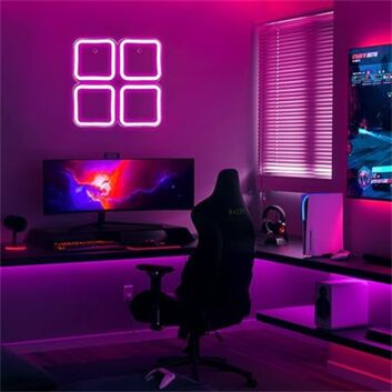 Vier quadratische LED Paneele LED-Neonschild Gaming Zimmer