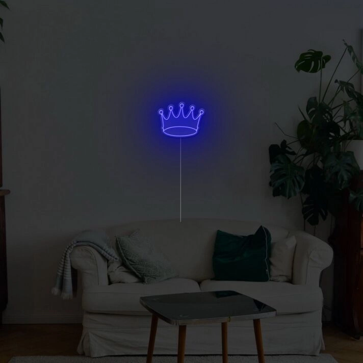 Minimalistisches LED Neonschild mit Kronen Motiv als stilvolle Wanddekoration für Wohnzimmer Schlafzimmer oder Studio