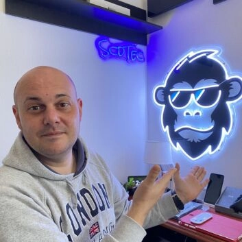 ScoTec LED-Neonschild für Büro Arbeitszimmer