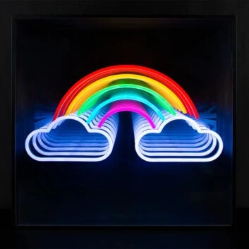 Dekoratives LED Neonschild mit Regenbogen und Wolken Motiv für fröhliche Wanddekoration